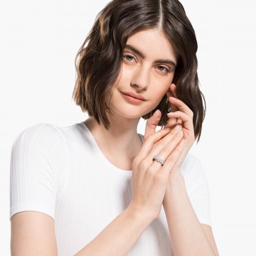 Bague Vittore Pear, cristal blanc, métal rhodié