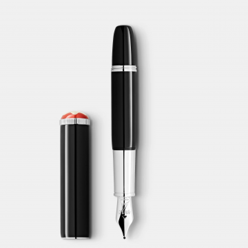 Stylo plume noir Montblanc...